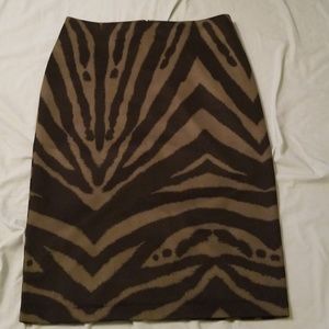 Zebra-striped pencil skirt